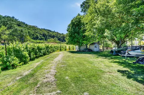 Exterior - 810 Mcnab Ranch Rd, Ukiah, CA 95482 photo 8 of 8
