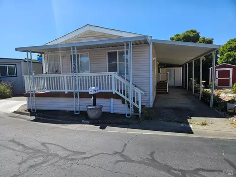 324 Aileen Ave, Santa Rosa, CA 95407