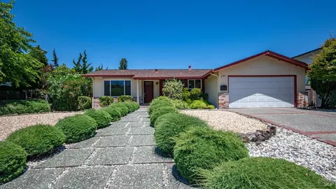 165 San Luis Way, Novato, CA 94945