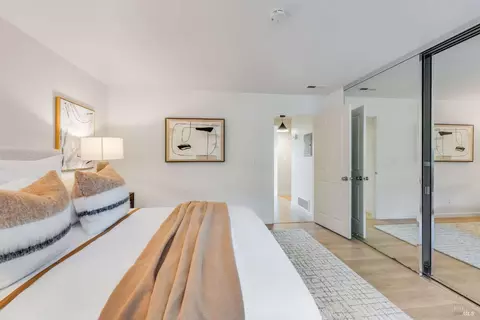 Bedroom - 22 Anchorage Rd, Sausalito, CA 94965 photo 3 of 3