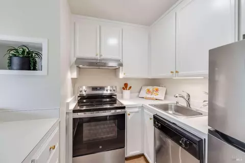 Kitchen - 22 Anchorage Rd, Sausalito, CA 94965 photo 3 of 4