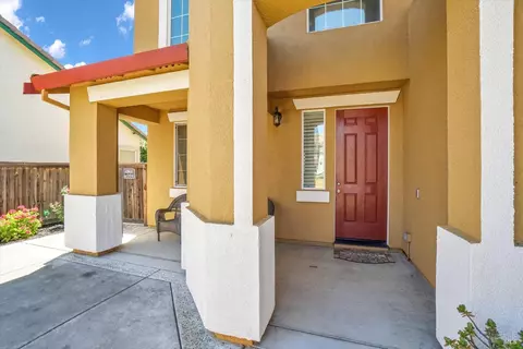 Exterior - 2187 Rasmussen Ct, Fairfield, CA 94533 photo 4 of 11