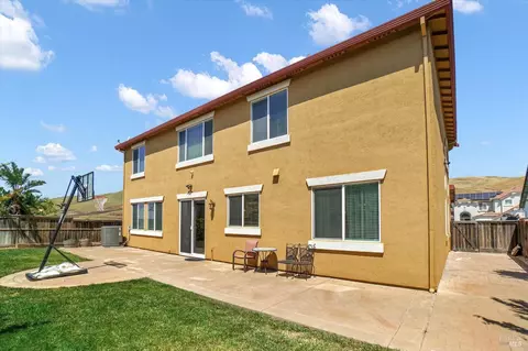 Exterior - 2187 Rasmussen Ct, Fairfield, CA 94533 photo 10 of 11