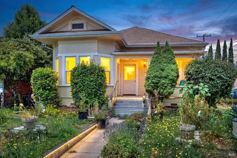 156 S Humboldt St, Willits, CA 95490