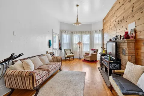 Living - 156 S Humboldt St, Willits, CA 95490 photo 2 of 2
