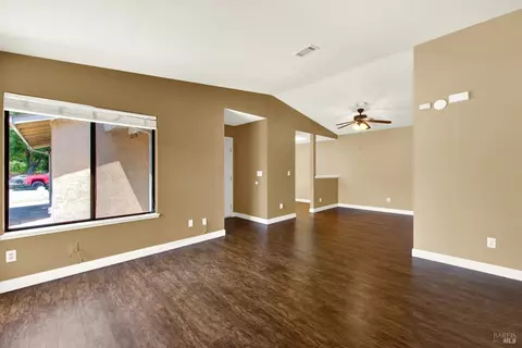 903 Daniel St, Fairfield, CA 94533 photo 10