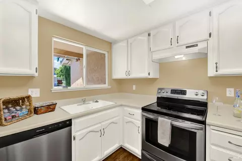 903 Daniel St, Fairfield, CA 94533 photo 25
