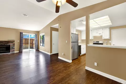 903 Daniel St, Fairfield, CA 94533 photo 18