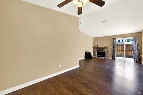 903 Daniel St, Fairfield, CA 94533 photo 14