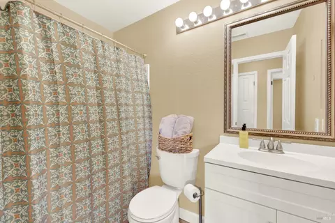 903 Daniel St, Fairfield, CA 94533 photo 38