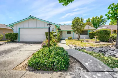 118 Rainier Cir, Vacaville, CA 95687