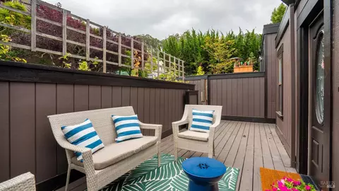 Exterior - 74 Marin Ave, Sausalito, CA 94965 photo 3 of 4