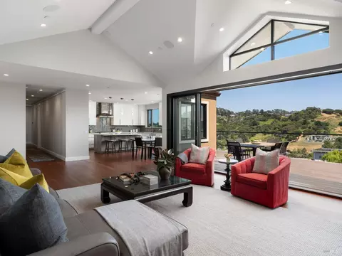 Living - 9 Burrell Ct, Tiburon, CA 94920 photo 3 of 6