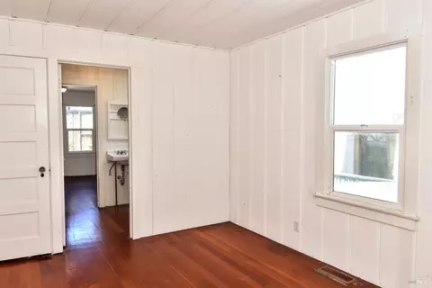 Bedroom - 53 Ocean View Ave, Dillon Beach, CA 94929 photo 2 of 2