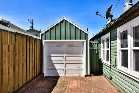 Exterior - 53 Ocean View Ave, Dillon Beach, CA 94929 photo 3 of 12