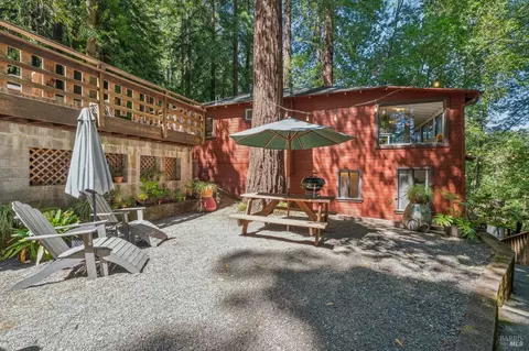 15362-15372 Old River Rd, Guerneville, CA 95446