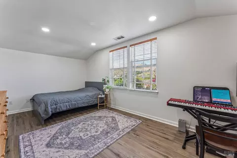 Bedroom - 5014 Staghorn Dr, Vallejo, CA 94591 photo 1 of 1