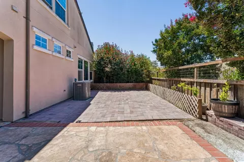 Exterior - 5014 Staghorn Dr, Vallejo, CA 94591 photo 2 of 3
