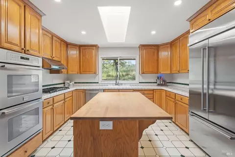 Kitchen - 21220 Locust St, Willits, CA 95490 photo 3 of 4