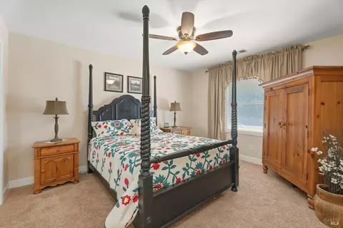 Bedroom - 21220 Locust St, Willits, CA 95490 photo 1 of 4
