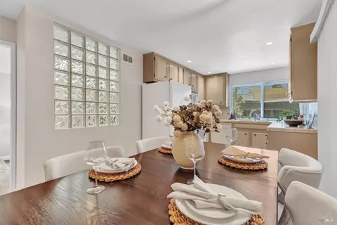 1740 Fisher Dr, Concord, CA 94520 photo 11