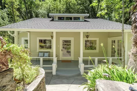 139 Scenic Rd, Fairfax, CA 94930