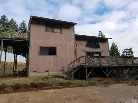 Exterior - 29600 Timberline Rd, Willits, CA 95490 photo 2 of 5