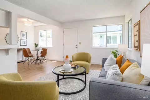 Living - 33 Inyo Cir, Novato, CA 94947 photo 3 of 4