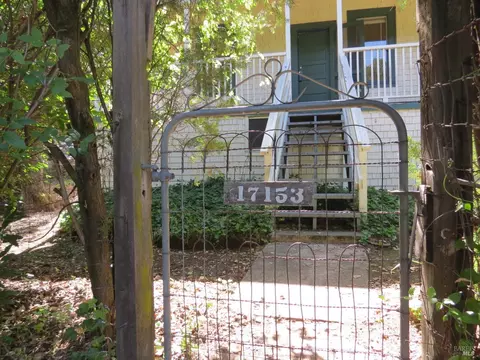 17153 Park Ave, Sonoma, CA 95476