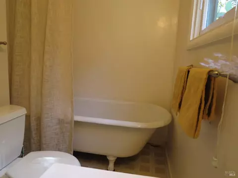 17153 Park Ave, Sonoma, CA 95476 photo 26