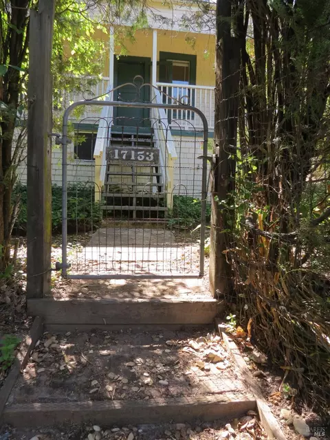 17153 Park Ave, Sonoma, CA 95476 photo 2