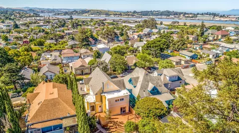 912 York St, Vallejo, CA 94590 photo 8