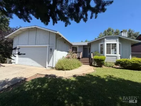 16756 Greenridge Rd, Hidden Valley Lake, CA 95467