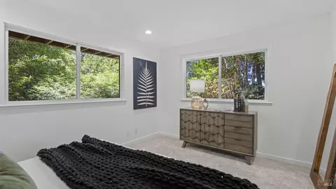 Bedroom - 10 Fire Rd, Larkspur, CA 94939 photo 3 of 3