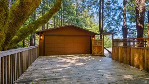 Exterior - 10 Fire Rd, Larkspur, CA 94939 photo 3 of 8
