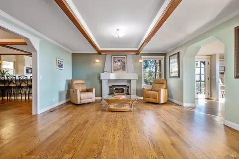 Living - 3250 Trinity Rd, Glen Ellen, CA 95442 photo 2 of 4