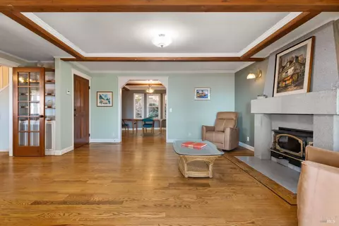 Living - 3250 Trinity Rd, Glen Ellen, CA 95442 photo 4 of 4
