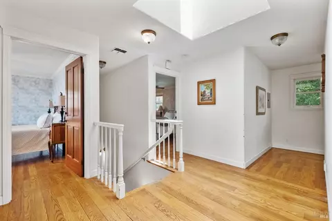 Entry Way - 3250 Trinity Rd, Glen Ellen, CA 95442 photo 4 of 5