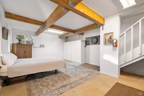 Bedroom - 3250 Trinity Rd, Glen Ellen, CA 95442 photo 6 of 6