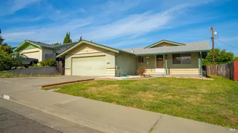 Other - 2260 Nottingham Dr, Fairfield, CA 94533 photo 2 of 8