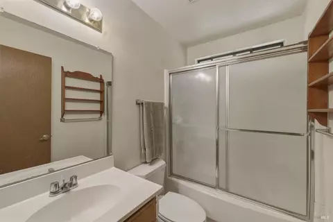 Bath - 421 7th St W, Sonoma, CA 95476 photo 1 of 1