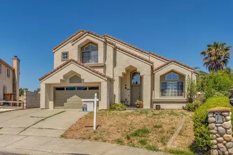 2874 Conifer Dr, Fairfield, CA 94533