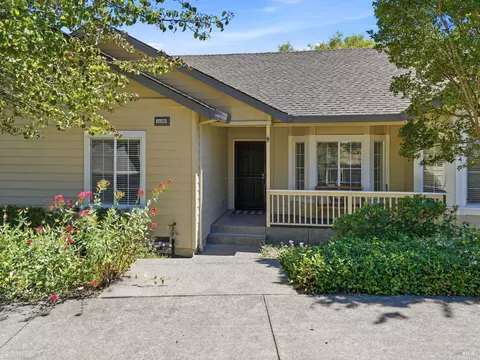 5690 Evening Way, Santa Rosa, CA 95409