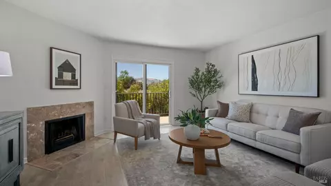 100 Marin Center Dr #5, San Rafael, CA 94903