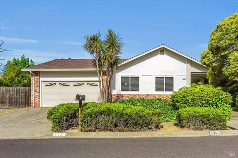 3341 Sunview Dr, Napa, CA 94558
