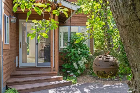 Exterior - 4542 Thomas Rd, Sebastopol, CA 95472 photo 9 of 21