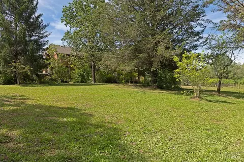 Exterior - 4542 Thomas Rd, Sebastopol, CA 95472 photo 10 of 21