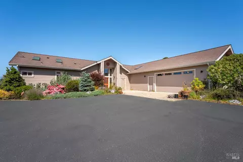 34450 Sunset Way, Fort Bragg, CA 95437