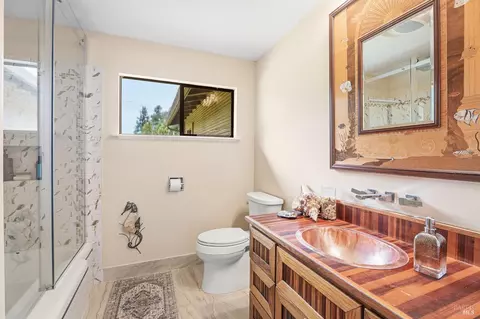 Bath - 1150 Center Valley Rd, Willits, CA 95490 photo 1 of 1