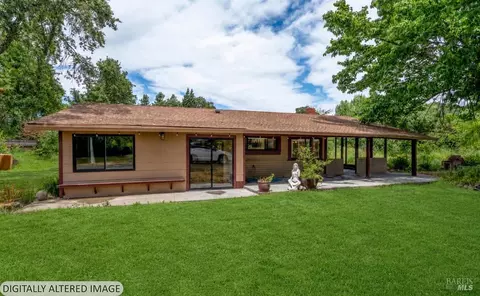 1150 Center Valley Rd, Willits, CA 95490